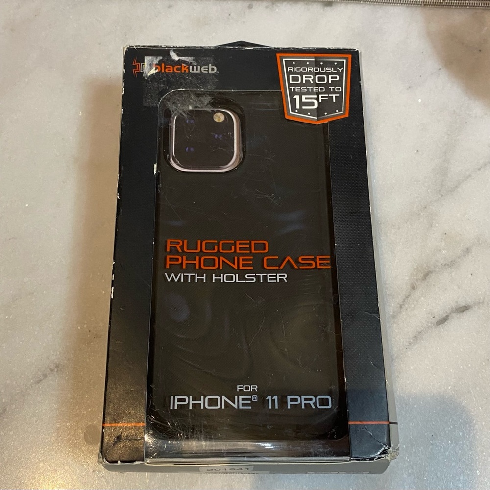 iPhone case & screen protector - Picture 2 of 5